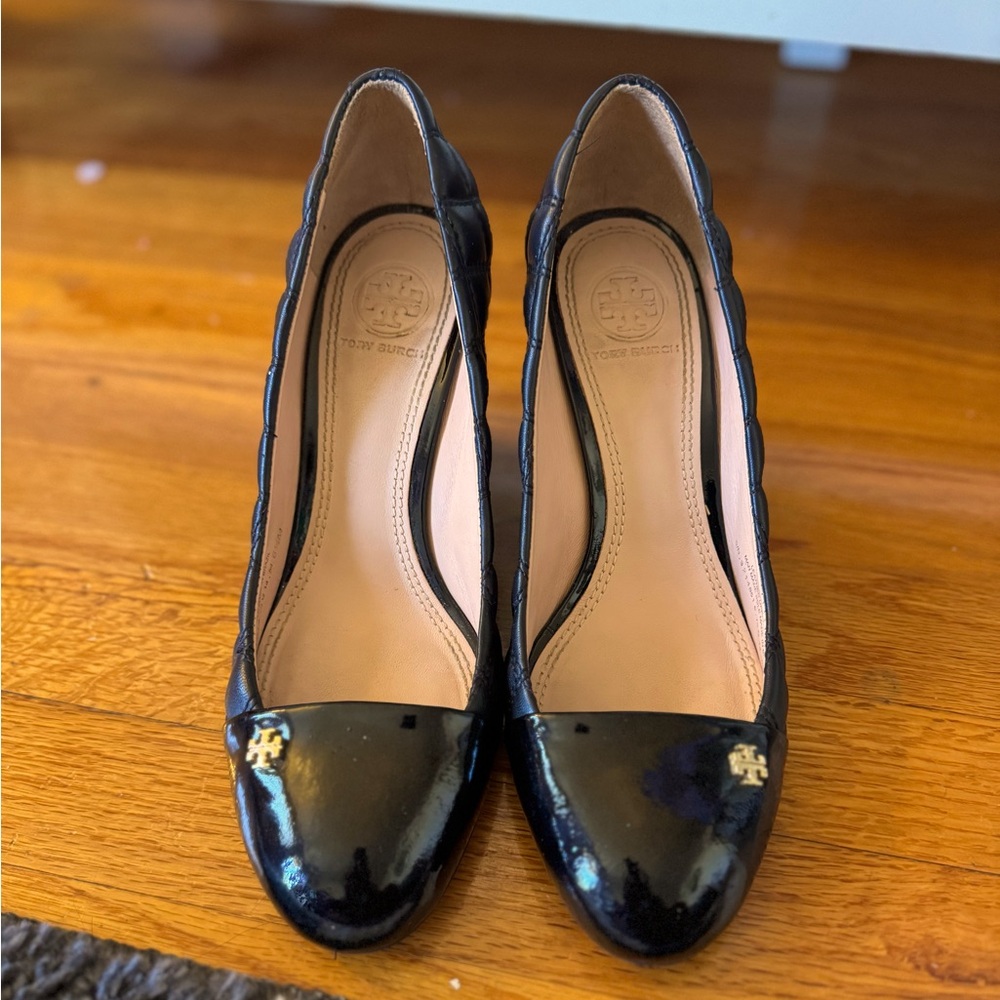 Tory Burch Black Wedges